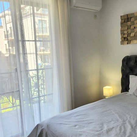 Crosswaybg Apartment ออบซอร์ ภายนอก รูปภาพ