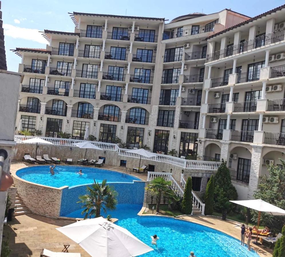 Crosswaybg Apartment ออบซอร์ ภายนอก รูปภาพ